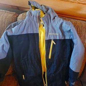 Boys Sz S Columbia Jacket, like new